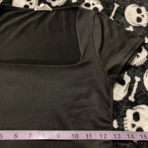 LIVE IN THE MOMENT Black square neck crop top ~ Goth stretchy XS SMALL shirt tee - Picture 8 of 12